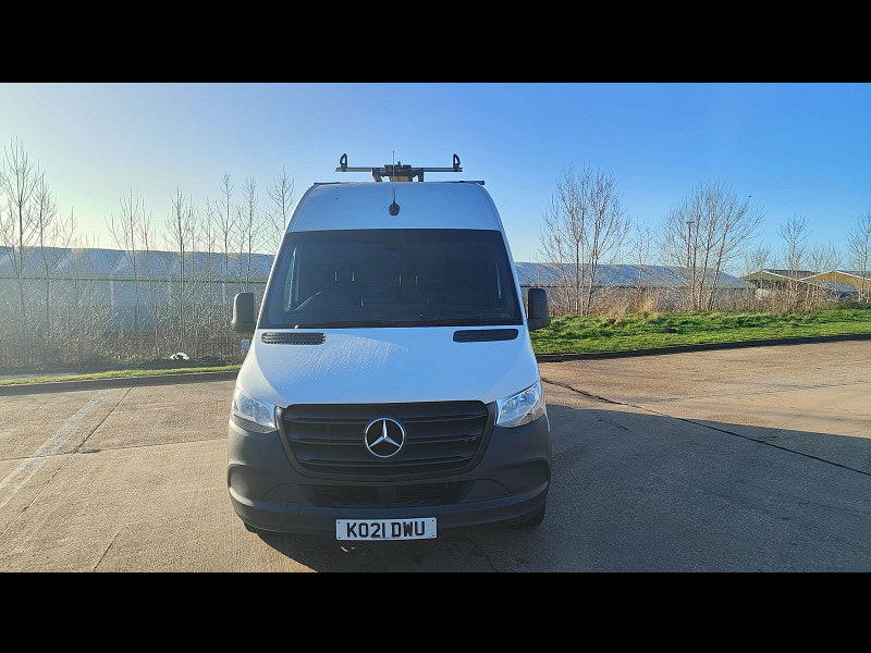 Mercedes-Benz Sprinter 2.0 315 CDI Progressive Panel Van 5dr Diesel Manual RWD L2 H2 Euro 6 (s/s) (150 ps) 5dr Manual 2026