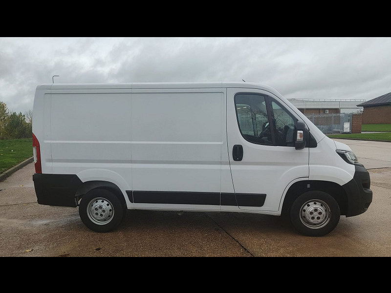 Peugeot Boxer 2.2 BlueHDi 330 Professional Panel Van 5dr Diesel Manual L1 H1 Euro 6 (s/s) (120 ps) 5dr Manual 2025