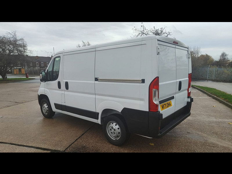 Peugeot Boxer 2.2 BlueHDi 330 Professional Panel Van 5dr Diesel Manual L1 H1 Euro 6 (s/s) (120 ps) 5dr Manual 2025