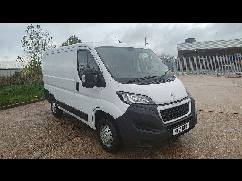 Peugeot Boxer 2.2 BlueHDi 330 Professional Panel Van 5dr Diesel Manual L1 H1 Euro 6 (s/s) (120 ps) 5dr Manual 2025
