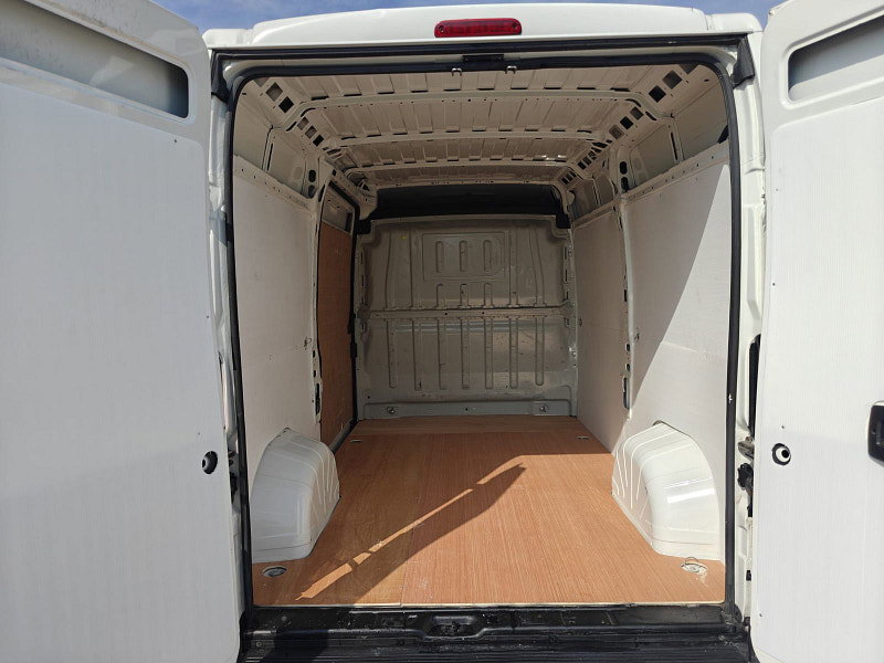 Peugeot Boxer 2.2 BlueHDi 335 Professional Panel Van 5dr Diesel Manual L2 H2 Euro 6 (s/s) (140 ps) 5dr Manual 2026