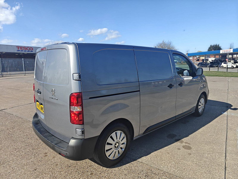 Peugeot Expert 1.5 BlueHDi 1000 Professional Premium Standard Panel Van 6dr Diesel Manual MWB Euro 6 (s/s) (100 bhp) 6dr Manual 2026