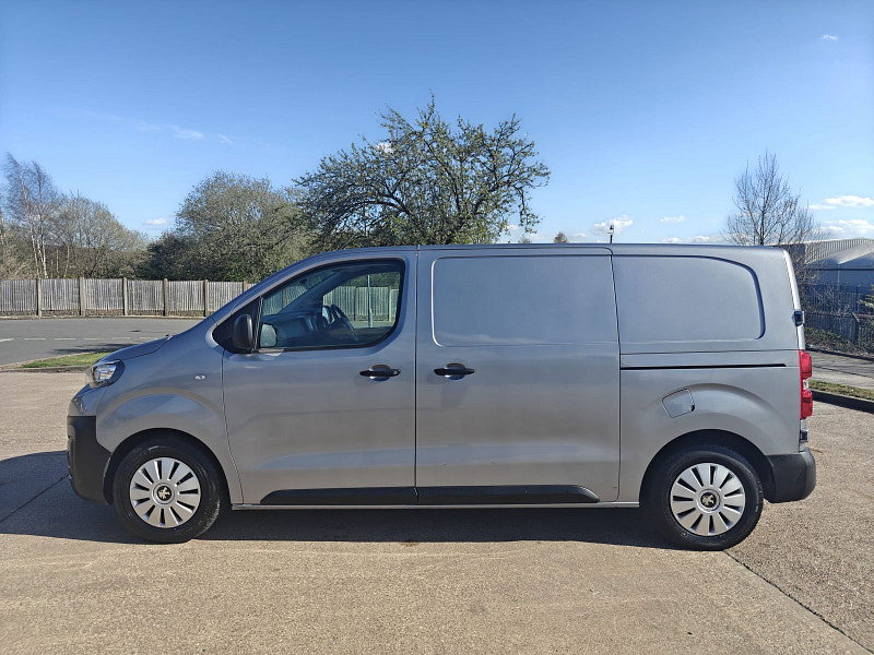 Peugeot Expert 1.5 BlueHDi 1000 Professional Premium Standard Panel Van 6dr Diesel Manual MWB Euro 6 (s/s) (100 bhp) 6dr Manual 2026