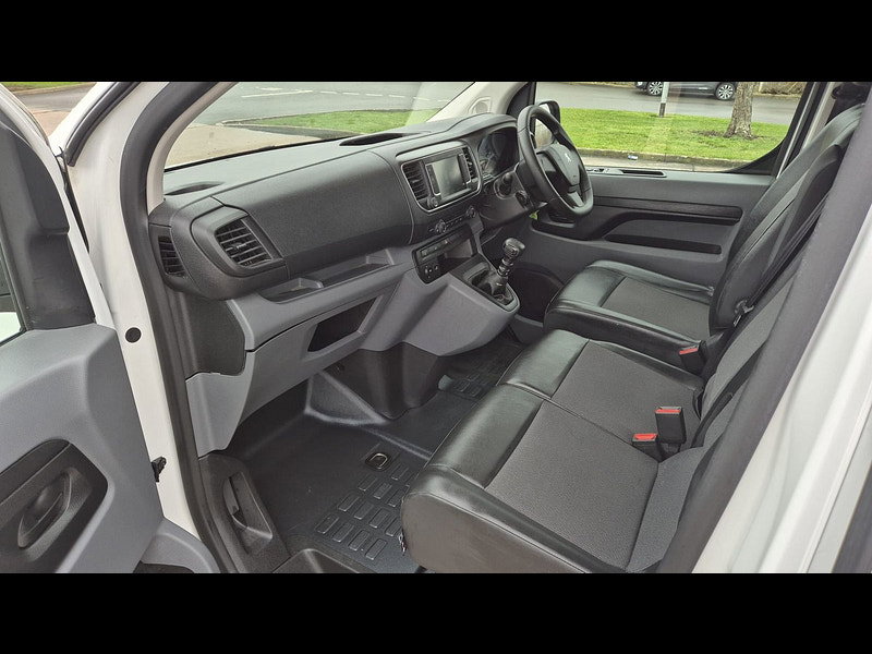 Peugeot Expert 1.5 BlueHDi 1000 Professional Standard Panel Van 6dr Diesel Manual MWB Euro 6 (s/s) (100 bhp) 6dr Manual 2026