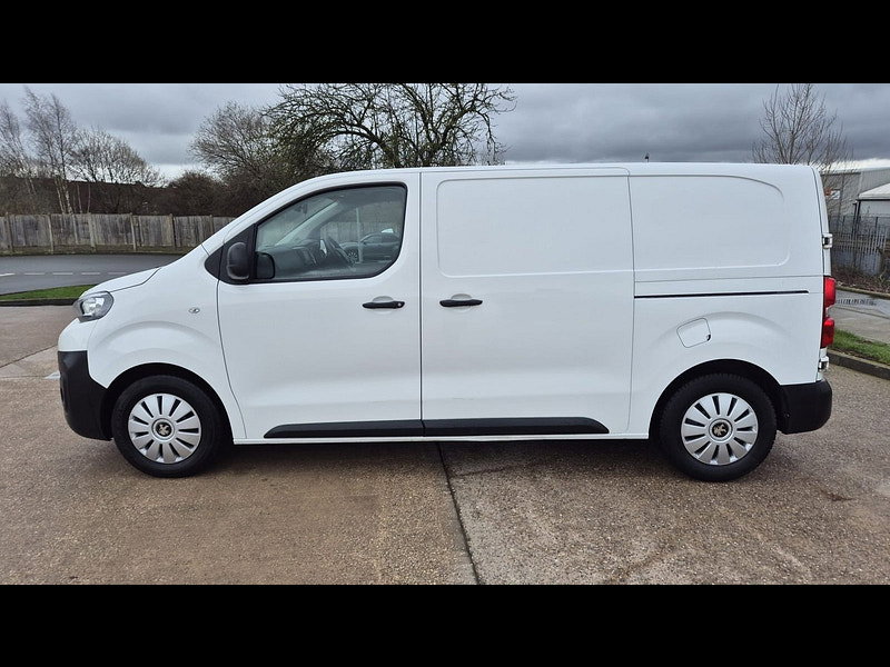 Peugeot Expert 1.5 BlueHDi 1000 Professional Standard Panel Van 6dr Diesel Manual MWB Euro 6 (s/s) (100 bhp) 6dr Manual 2026