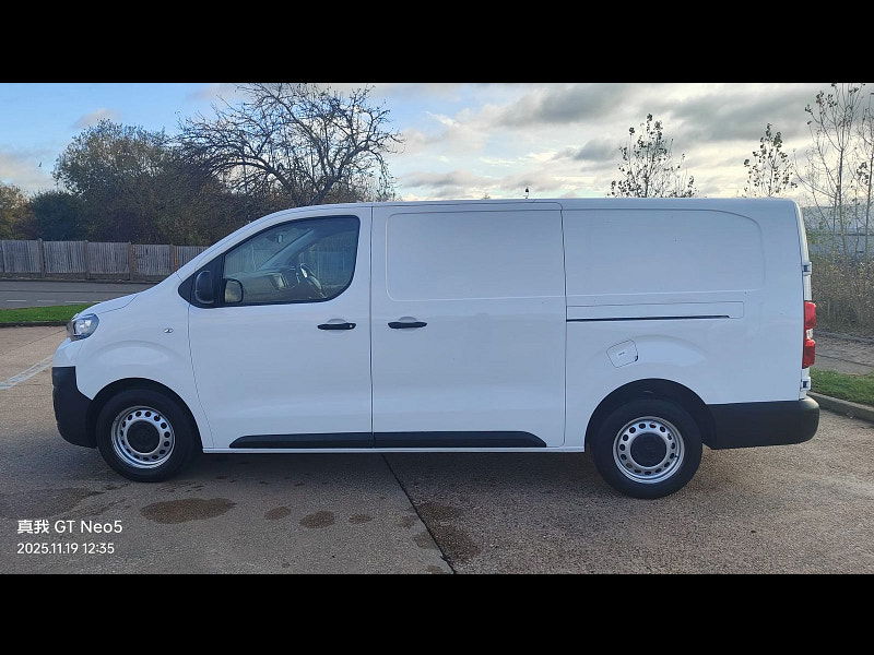 Peugeot Expert 1.5 BlueHDi 1200 Professional Long Panel Van 6dr Diesel Manual LWB Euro 6 (s/s) (100 bhp) 6dr Manual 2025