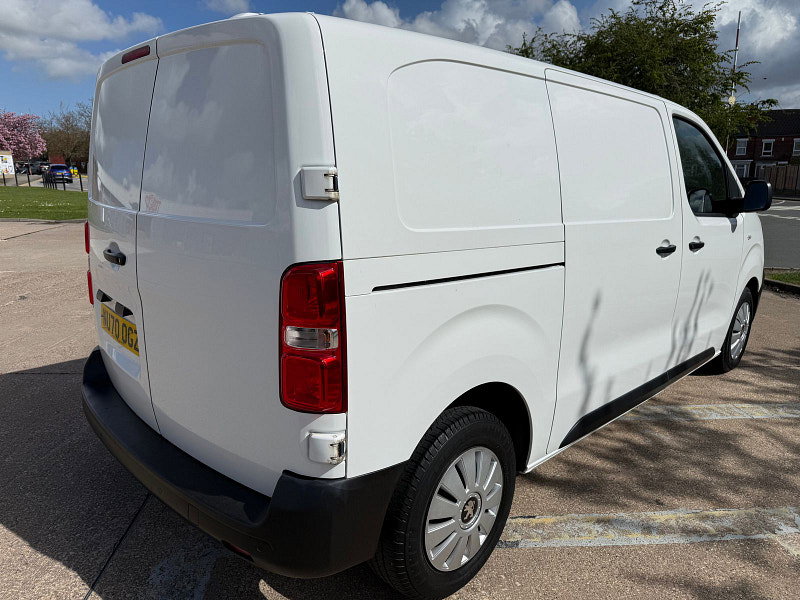 Peugeot Expert 2.0 BlueHDi 1400 Professional Standard Panel Van 6dr Diesel Manual MWB Euro 6 (s/s) (120 ps) 6dr Manual 2026