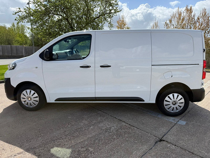 Peugeot Expert 2.0 BlueHDi 1400 Professional Standard Panel Van 6dr Diesel Manual MWB Euro 6 (s/s) (120 ps) 6dr Manual 2026
