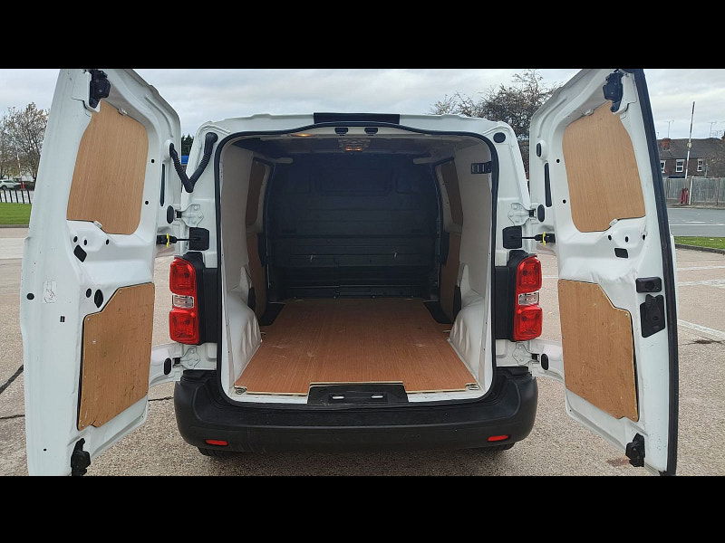 Peugeot Expert 2.0 BlueHDi 1400 Professional Standard Panel Van 6dr Diesel Manual MWB Euro 6 (s/s) (120 ps) 6dr Manual 2025