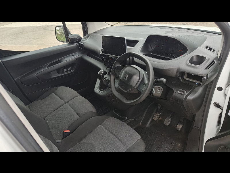 Peugeot Partner 1.5 BlueHDi 1000 Professional Standard Panel Van 5dr Diesel Manual SWB Euro 6 (s/s) (100 bhp) 5dr Manual 2025