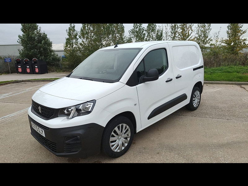 Peugeot Partner 1.5 BlueHDi 1000 Professional Standard Panel Van 5dr Diesel Manual SWB Euro 6 (s/s) (100 bhp) 5dr Manual 2025
