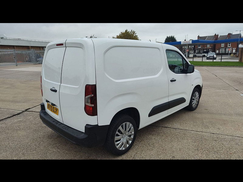 Peugeot Partner 1.5 BlueHDi 1000 Professional Standard Panel Van 5dr Diesel Manual SWB Euro 6 (s/s) (100 bhp) 5dr Manual 2025