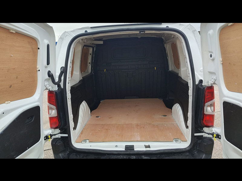 Peugeot Partner 1.5 BlueHDi 1000 Professional Standard Panel Van 5dr Diesel Manual SWB Euro 6 (s/s) (100 bhp) 5dr Manual 2025