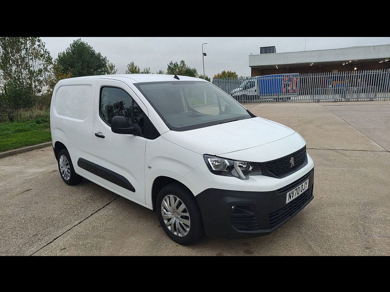 Peugeot Partner 1.5 BlueHDi 1000 Professional Standard Panel Van 5dr Diesel Manual SWB Euro 6 (s/s) (100 bhp) 5dr Manual 2025