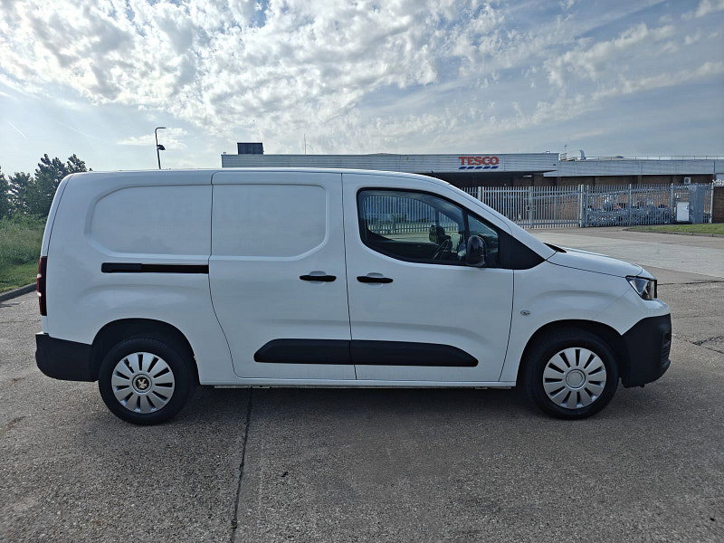Peugeot Partner 1.5 BlueHDi 950 Professional Premium Long Panel Van 6dr Diesel Manual LWB Euro 6 (100 bhp) 6dr Manual 2026