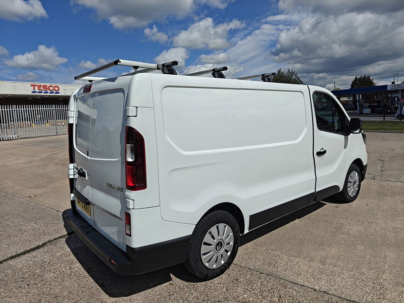 Renault Trafic 2.0 dCi Blue SL28 Business+ Panel Van 5dr Diesel Manual L1 H1 Euro 6 (s/s) (130 ps) 3dr Manual 2026
