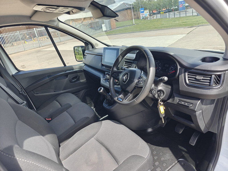 Renault Trafic 2.0 dCi Blue SL28 Business+ Panel Van 5dr Diesel Manual L1 H1 Euro 6 (s/s) (130 ps) 3dr Manual 2026