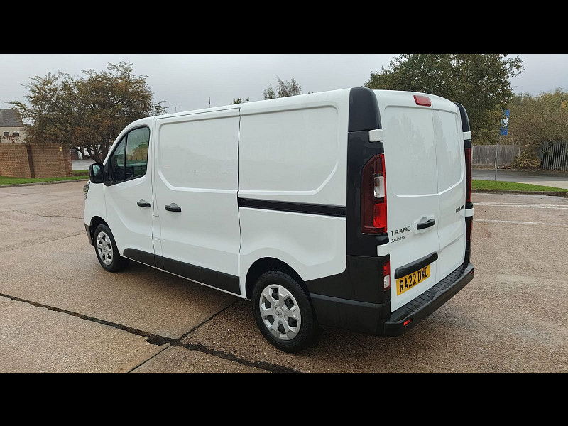 Renault Trafic 2.0 dCi Blue SL28 Business Panel Van 5dr Diesel Manual L1 H1 Euro 6 (s/s) (130 ps) 3dr Manual 2025