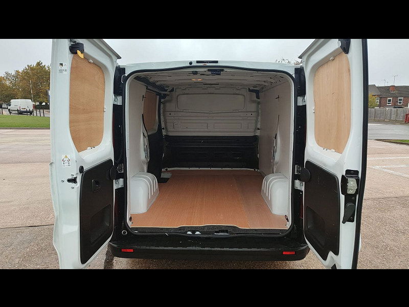 Renault Trafic 2.0 dCi Blue SL28 Business Panel Van 5dr Diesel Manual L1 H1 Euro 6 (s/s) (130 ps) 3dr Manual 2025