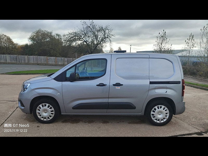 Vauxhall Combo 1.5 Turbo D 2000 Sportive Panel Van 5dr Diesel Manual L1 H1 Euro 6 (100 ps) 5dr Manual 2025