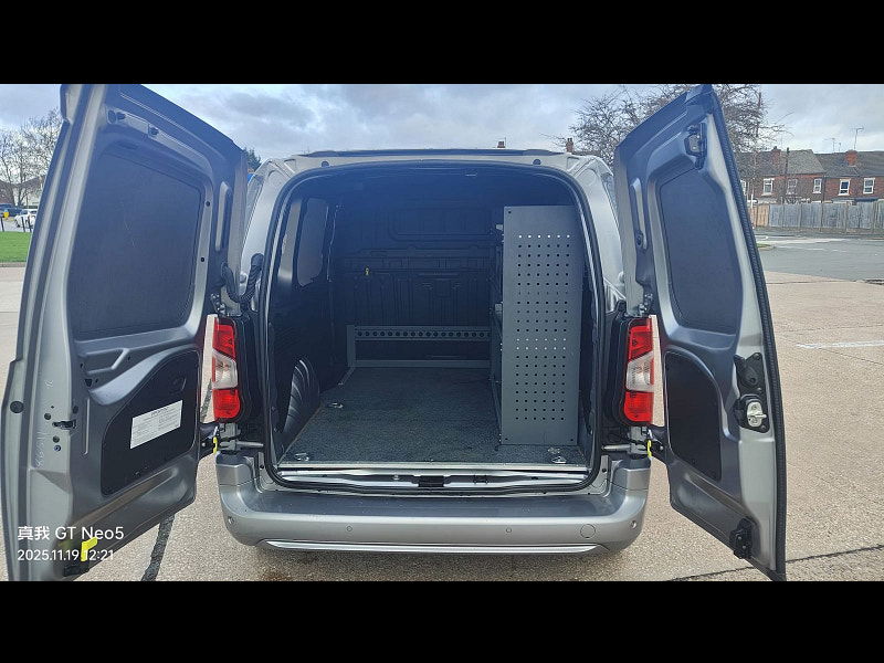 Vauxhall Combo 1.5 Turbo D 2000 Sportive Panel Van 5dr Diesel Manual L1 H1 Euro 6 (100 ps) 5dr Manual 2025