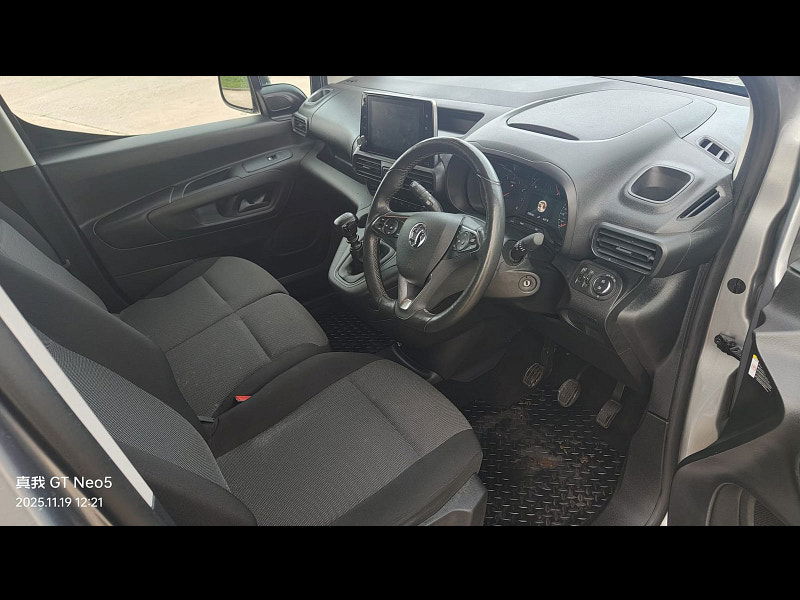 Vauxhall Combo 1.5 Turbo D 2000 Sportive Panel Van 5dr Diesel Manual L1 H1 Euro 6 (100 ps) 5dr Manual 2025