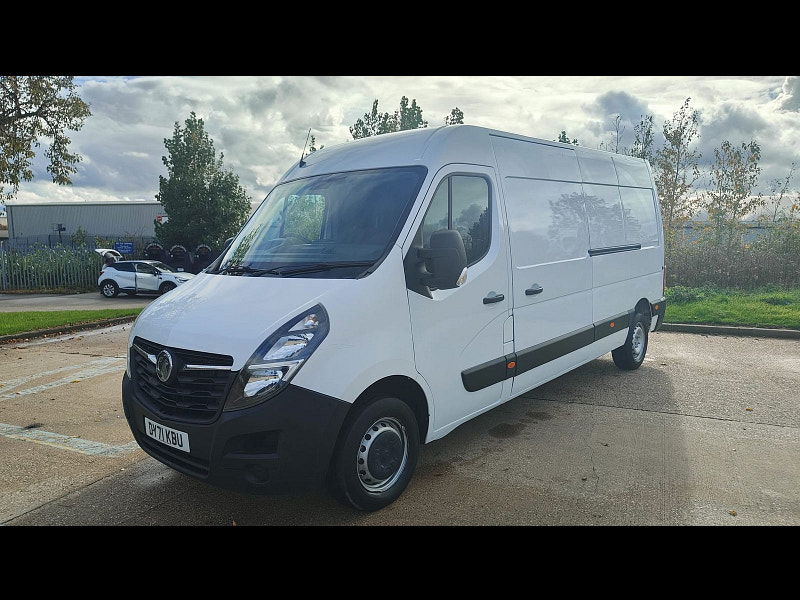 Vauxhall Movano 2.3 CDTi 3500 BiTurbo Edition Panel Van 5dr Diesel Manual FWD L3 H2 Euro 6 (135 ps) 5dr Manual 2025