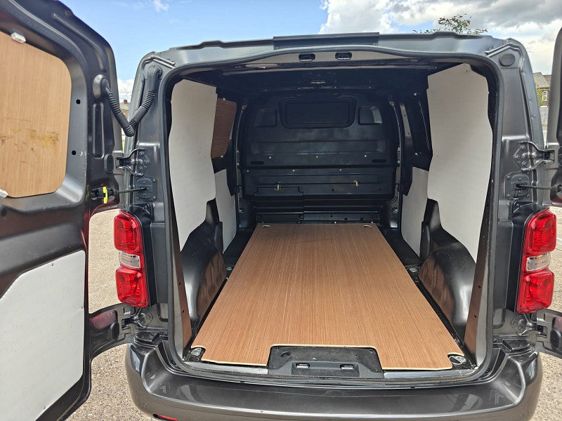 Vauxhall Vivaro 1.5 Turbo D 2700 Pro Panel Van 6dr Diesel Manual L1 H1 Euro 6 (s/s) (120 ps) 6dr Manual 2026