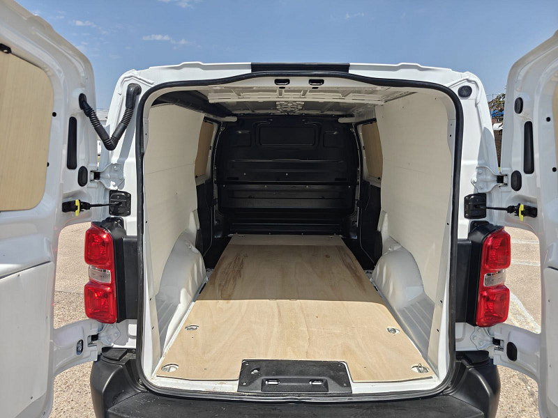 Vauxhall Vivaro 1.5 Turbo D 2900 Dynamic Panel Van 6dr Diesel Manual L2 H1 Euro 6 (s/s) (100 ps) 6dr Manual 2026