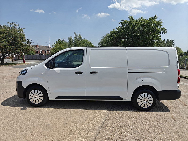 Vauxhall Vivaro 1.5 Turbo D 2900 Dynamic Panel Van 6dr Diesel Manual L2 H1 Euro 6 (s/s) (100 ps) 6dr Manual 2026