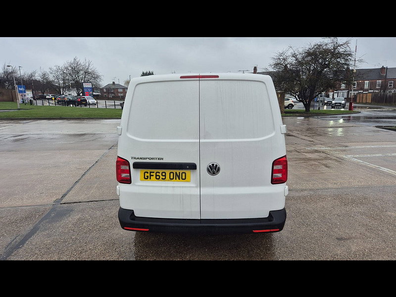 Volkswagen Transporter 2.0 TDI T28 Startline Panel Van 5dr Diesel Manual FWD SWB Euro 6 (s/s) (102 ps) 5dr Manual 2026