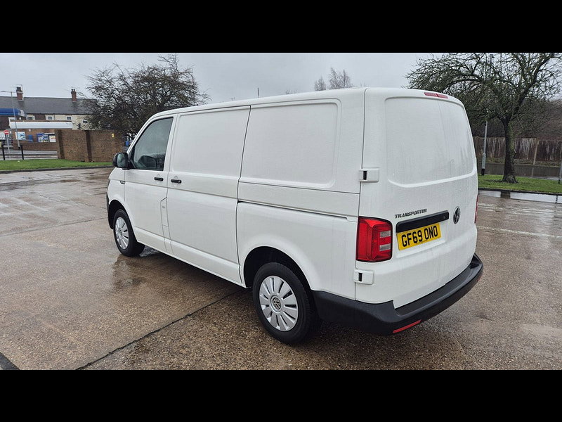 Volkswagen Transporter 2.0 TDI T28 Startline Panel Van 5dr Diesel Manual FWD SWB Euro 6 (s/s) (102 ps) 5dr Manual 2026