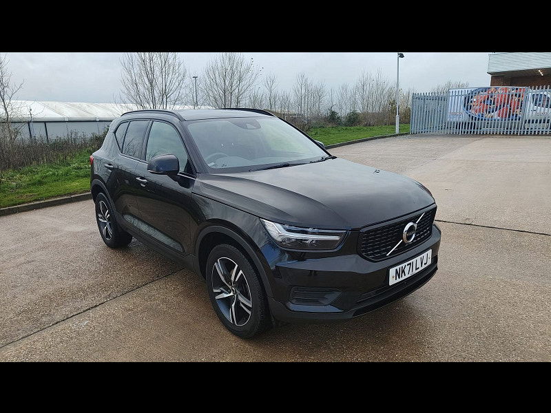 Volvo XC40 1.5 T3 R-Design SUV 5dr Petrol Auto Euro 6 (s/s) (163 ps) 5dr Automatic 2026