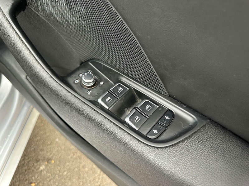 Audi A3 1.4 A3 e-tron Sportback Semi-Auto 5dr 5dr Automatic 2025