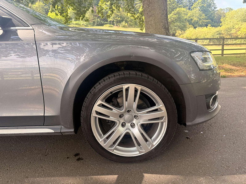 Audi A4 2.0 A4 Allroad Sport TDI Quattro Auto 4WD 5dr 5dr Automatic 2025
