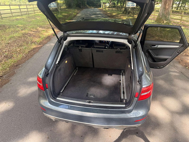 Audi A4 2.0 A4 Allroad Sport TDI Quattro Auto 4WD 5dr 5dr Automatic 2025