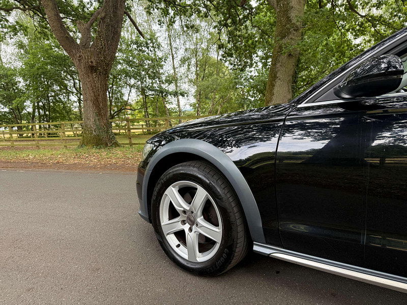 Audi A6 3.0 A6 Allroad TDI Quattro Auto 4WD 5dr 5dr Automatic 2025