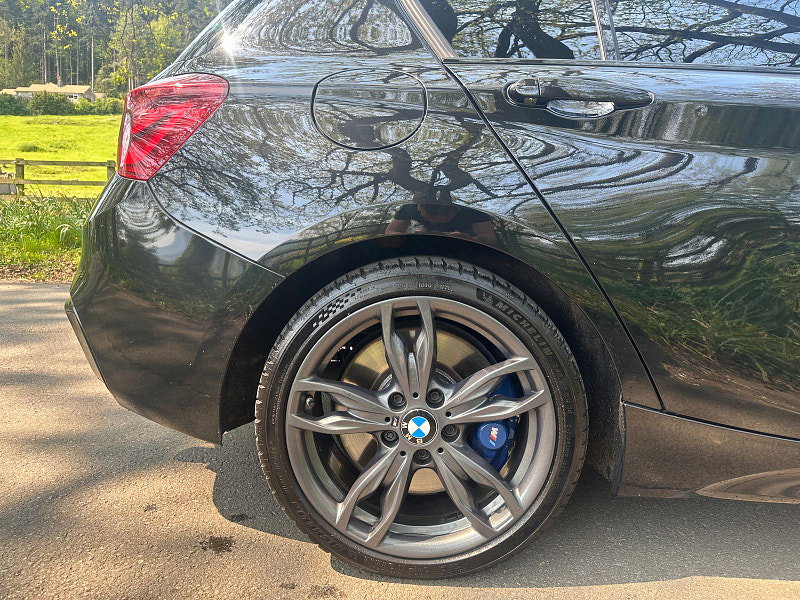 BMW 1 Series 3.0 M140i GPF Shadow Edition Hatchback 5dr Petrol Auto Euro 6 (s/s) (340 ps) 5dr Automatic 2026