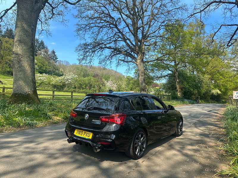 BMW 1 Series 3.0 M140i GPF Shadow Edition Hatchback 5dr Petrol Auto Euro 6 (s/s) (340 ps) 5dr Automatic 2026