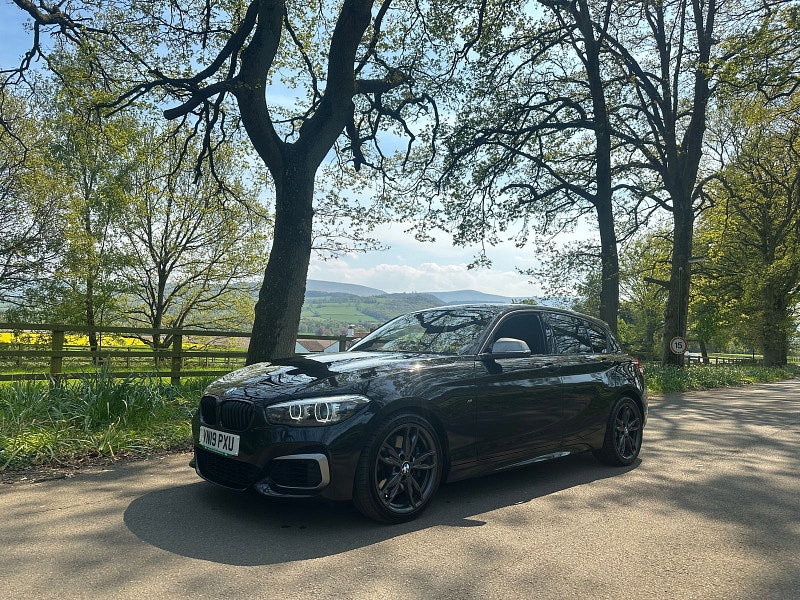 BMW 1 Series 3.0 M140i GPF Shadow Edition Hatchback 5dr Petrol Auto Euro 6 (s/s) (340 ps) 5dr Automatic 2026