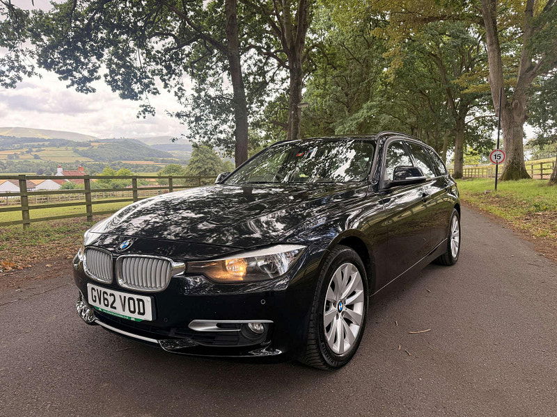 BMW 3 Series 3.0 330d Modern Touring Auto 5dr 5dr Automatic 2025