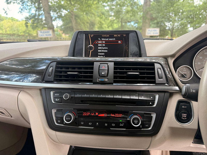 BMW 3 Series 3.0 330d Modern Touring Auto 5dr 5dr Automatic 2025
