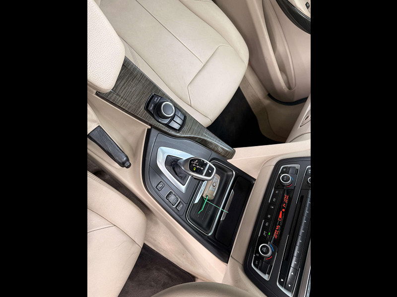 BMW 3 Series 3.0 330d Modern Touring Auto 5dr 5dr Automatic 2025