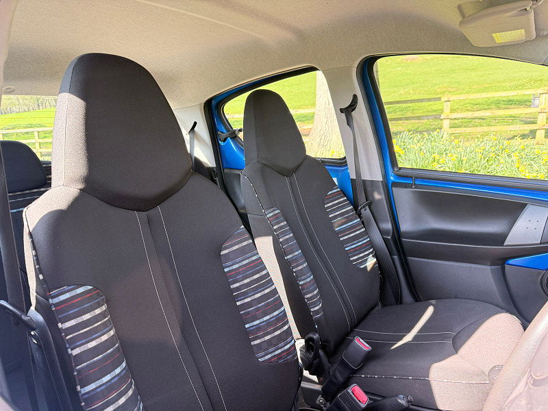 Citroen C1 1.0i VTR Hatchback 5dr Petrol Manual Euro 5 (68 ps) 5dr Manual 2026