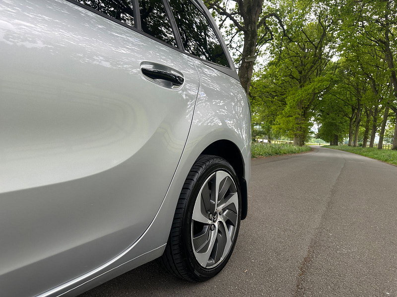 Citroen Grand C4 Picasso 2.0 BlueHDi Exclusive+ MPV 5dr Diesel EAT6 Euro 6 (s/s) (150 ps) 5dr Automatic 2026