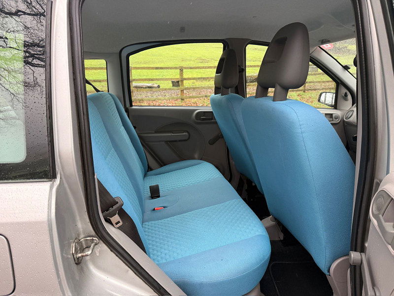 Fiat Panda 1.2 Dynamic Hatchback 5dr Petrol Manual (133 g/km, 60 bhp) 5dr Manual 2026