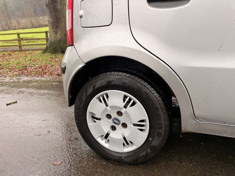 Fiat Panda 1.2 Dynamic Hatchback 5dr Petrol Manual (133 g/km, 60 bhp) 5dr Manual 2026