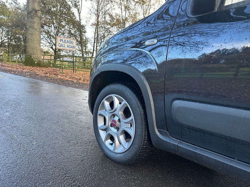 Fiat Panda 1.3 MultiJet 4x4 Hatchback 5dr Diesel Manual Euro 5 (s/s) (75 bhp) 5dr Manual 2025