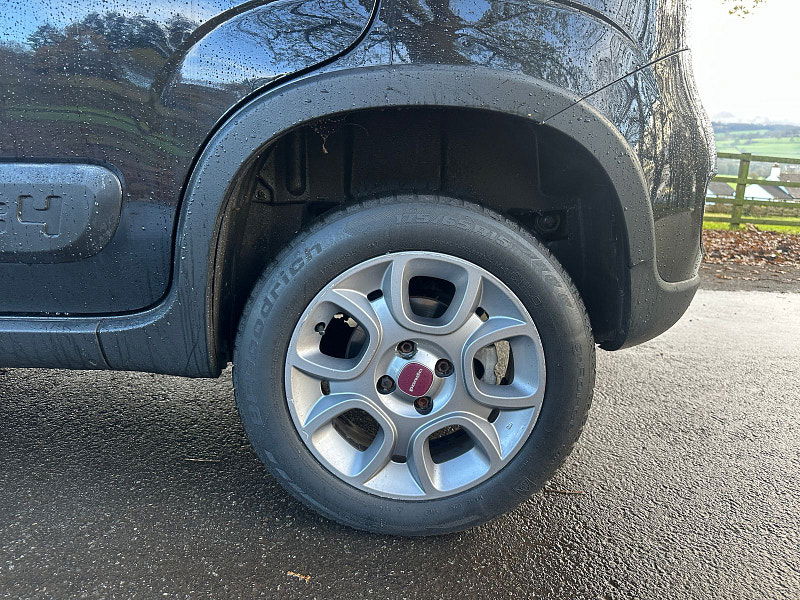 Fiat Panda 1.3 MultiJet 4x4 Hatchback 5dr Diesel Manual Euro 5 (s/s) (75 bhp) 5dr Manual 2025