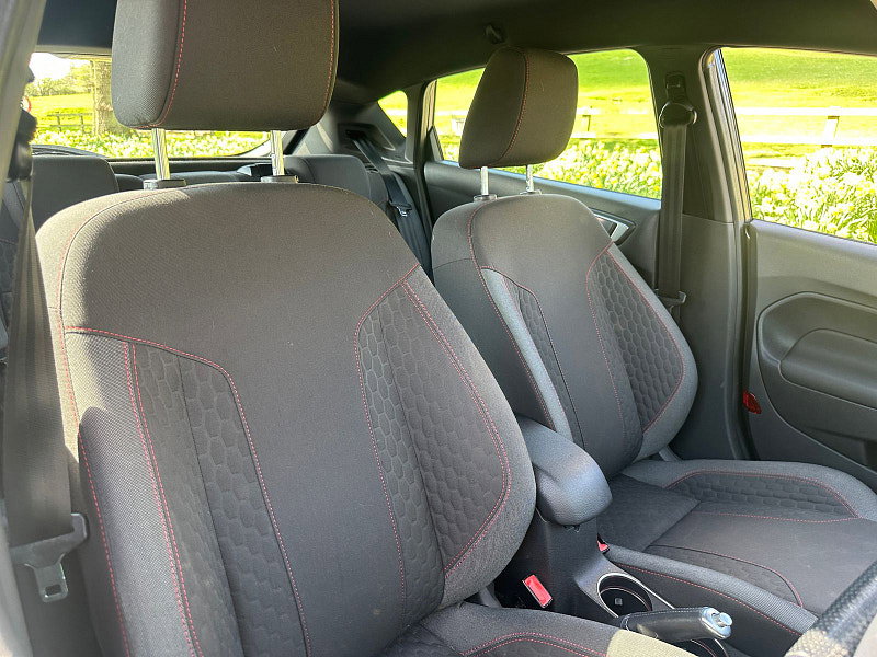 Ford Fiesta 1.0T EcoBoost ST-Line Hatchback 5dr Petrol Manual Euro 6 (s/s) (140 ps) 5dr Manual 2026